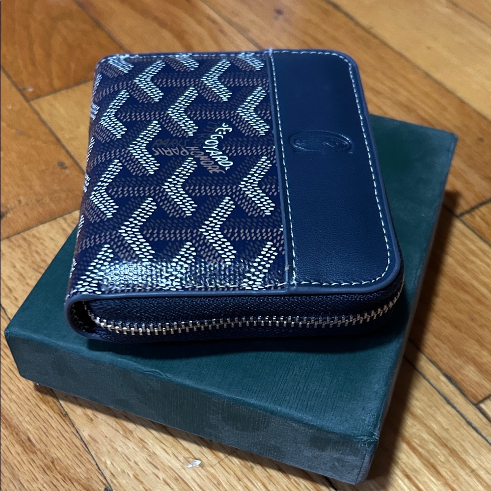 Goyard Matignon PM Wallet - Picture 2 of 5